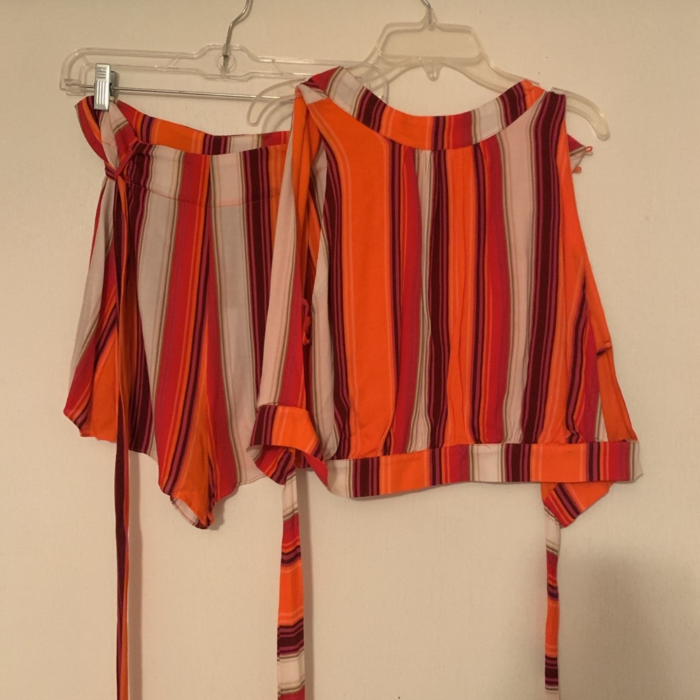Two piece set